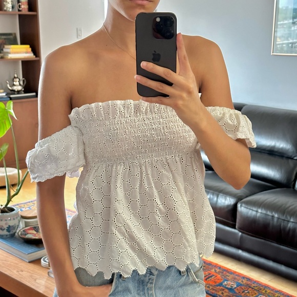 Off-Shoulder White Eyelet Cotton Top - Picture 3 of 3
